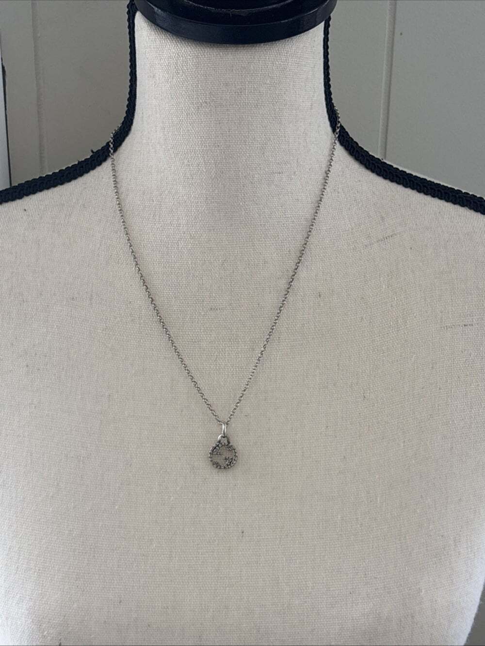 Gucci 925 Silver Interlocking Double G Logo Textured Pendant Rolo Necklace 19" - Picture 16 of 16